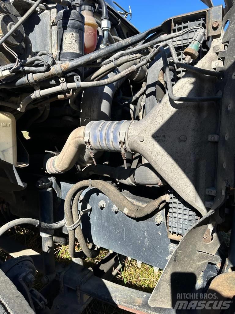 Sterling Flat Bed Ciężarówki typu Platforma / Skrzynia
