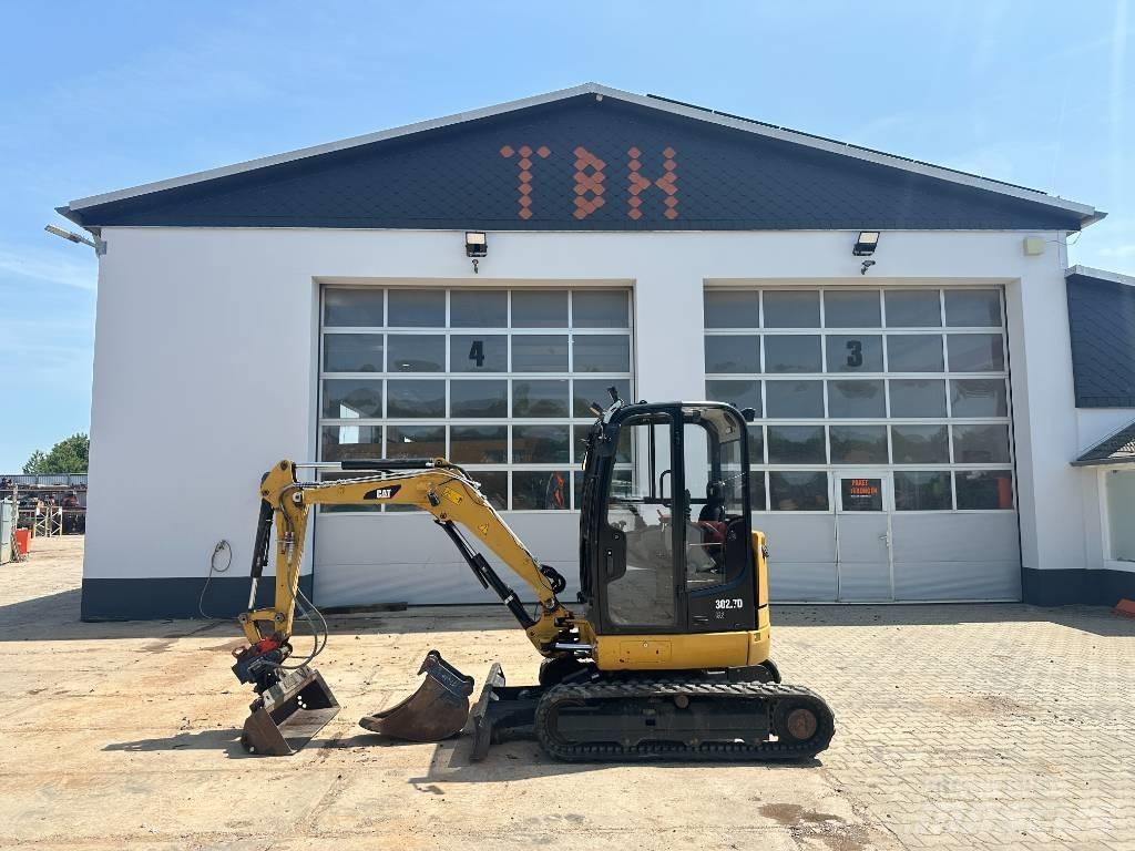 CAT 302.7 D CR Minikoparki