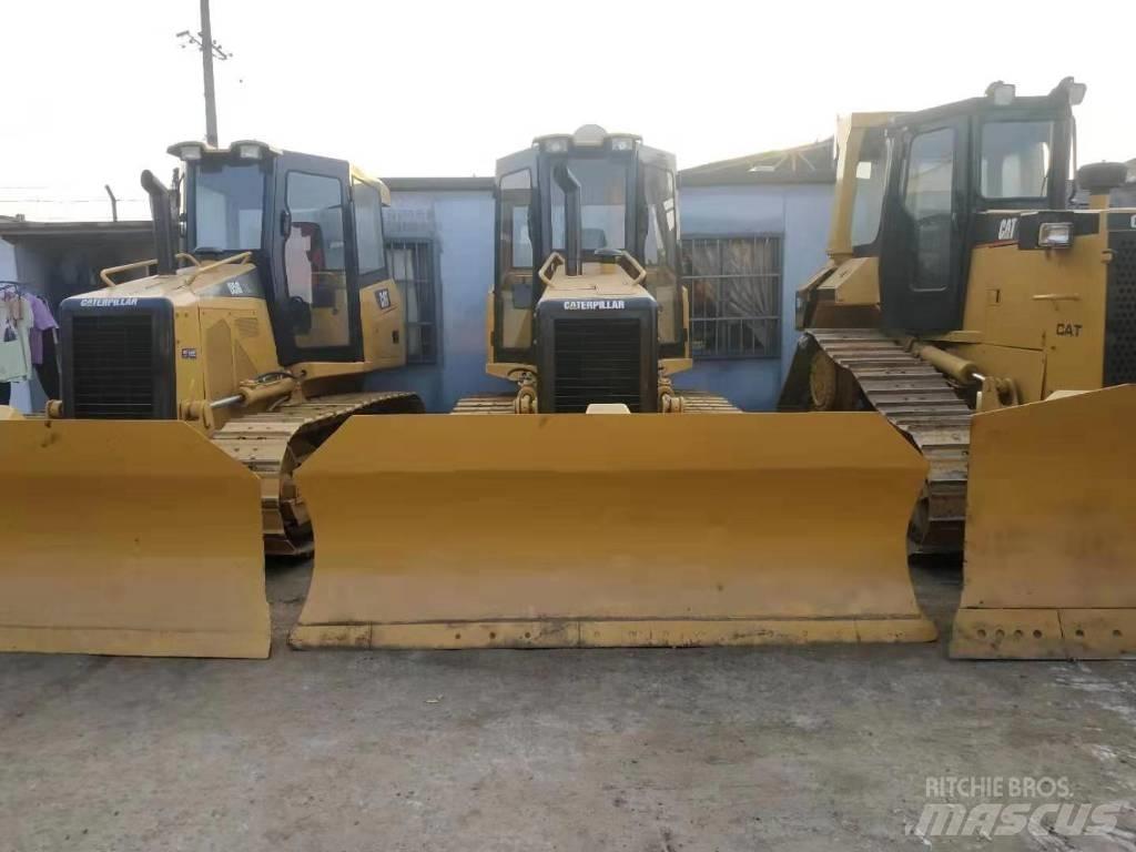 CAT D5M Spycharki gąsienicowe