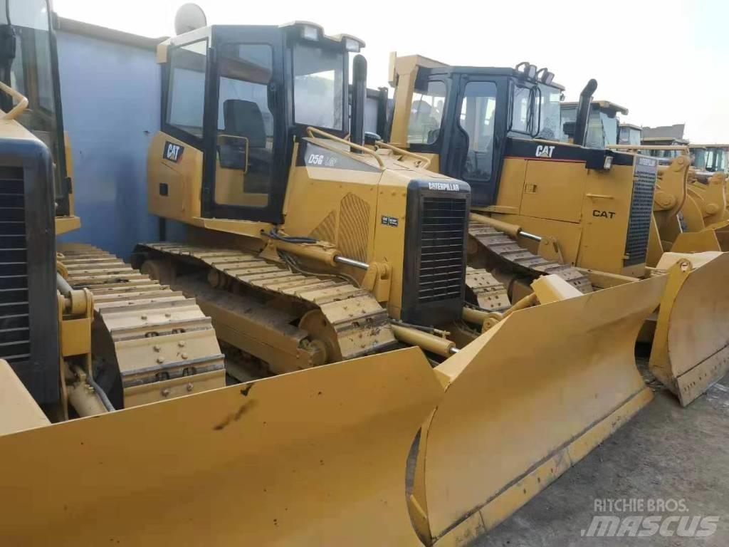 CAT D5M Spycharki gąsienicowe