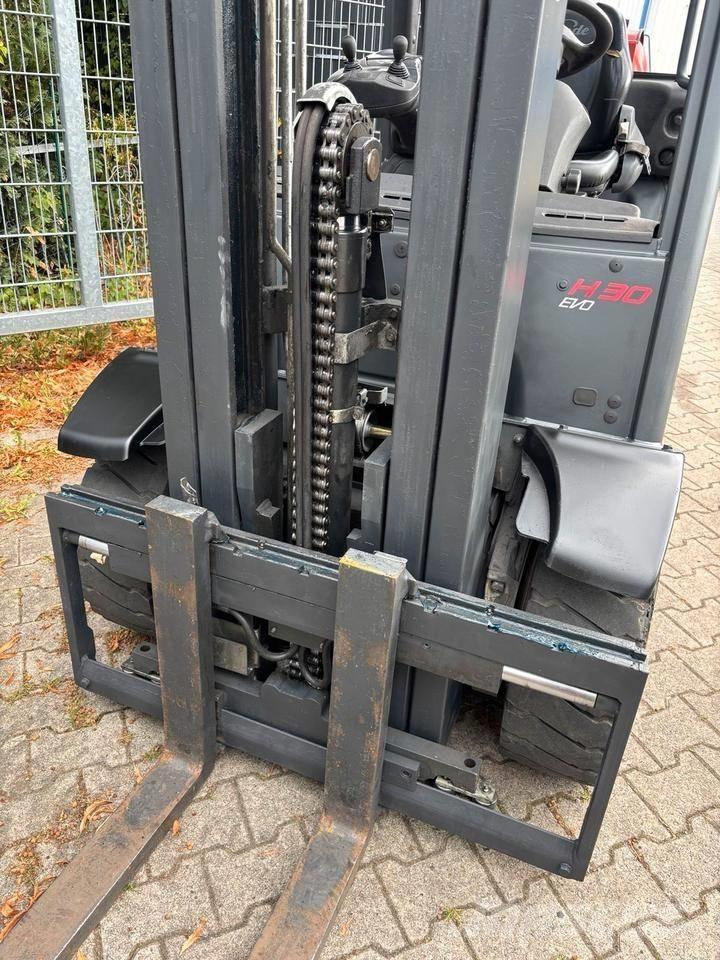Linde H 30 T Wózki LPG