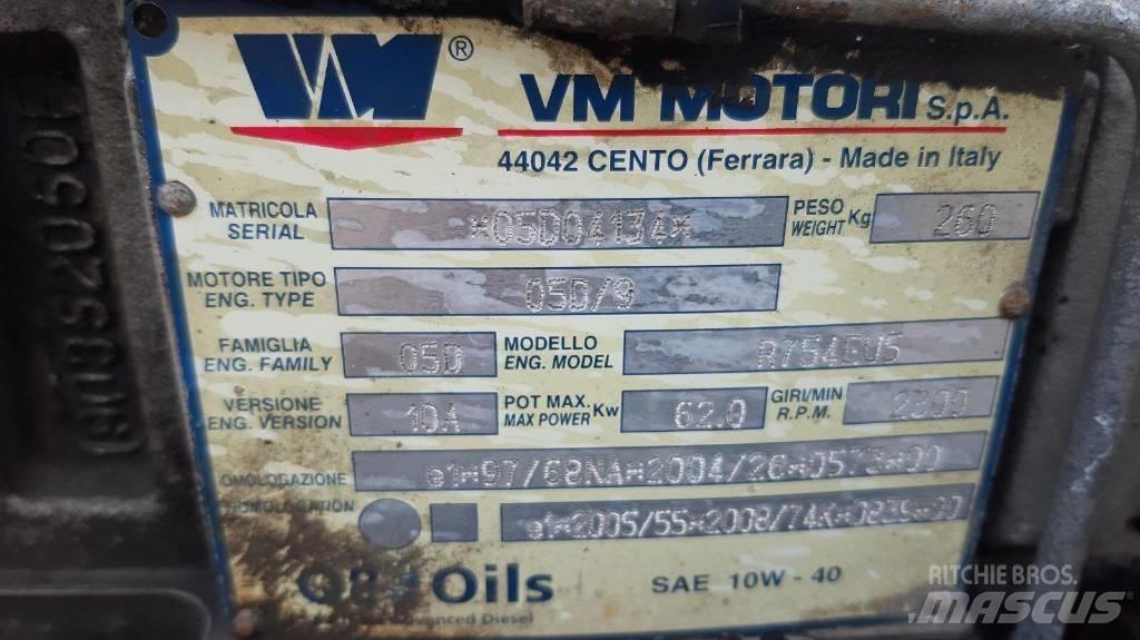 VM R754EU5 80 HP Silniki