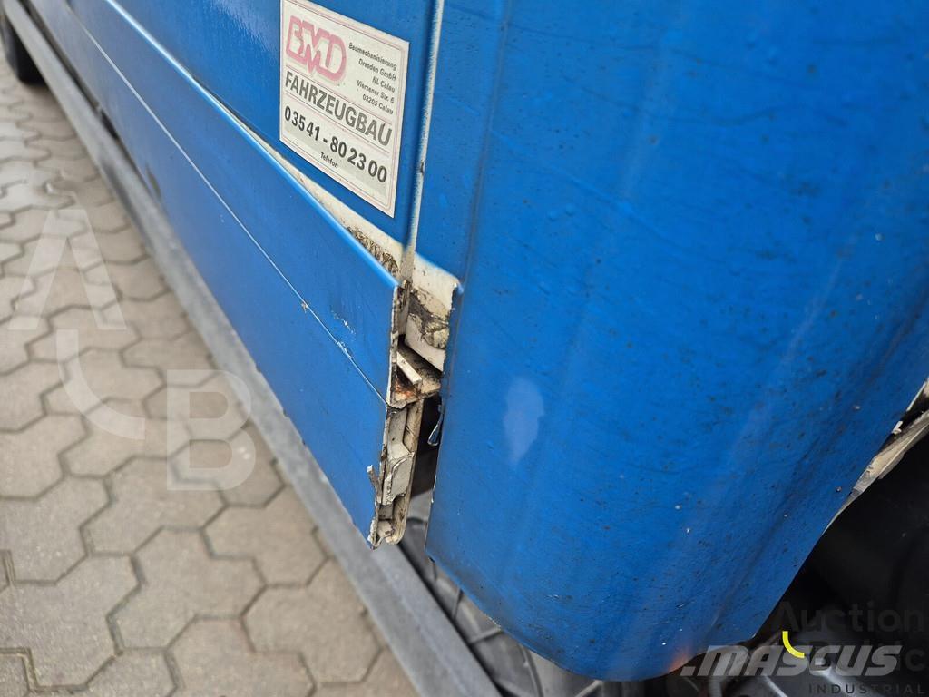 MAN TGL12.220 BL Samochody ciężarowe ze skrzynią zamkniętą
