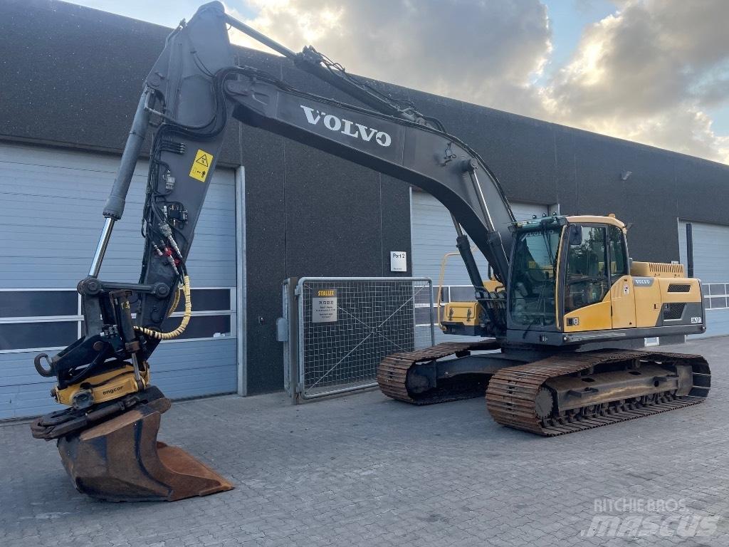 Volvo EC250DL Koparki gąsienicowe