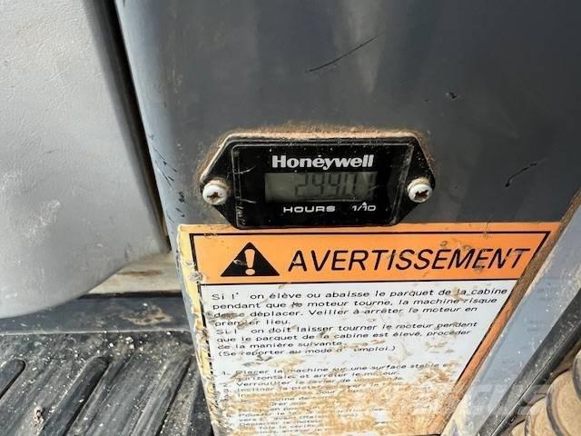 Takeuchi TB 250 Minikoparki