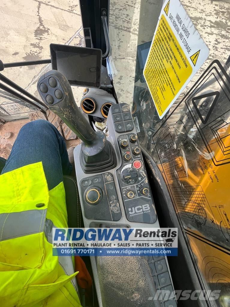 JCB 131 X LC Koparki gąsienicowe
