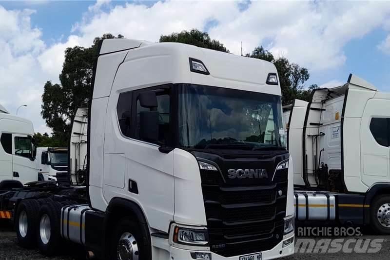 Scania R560 Inne