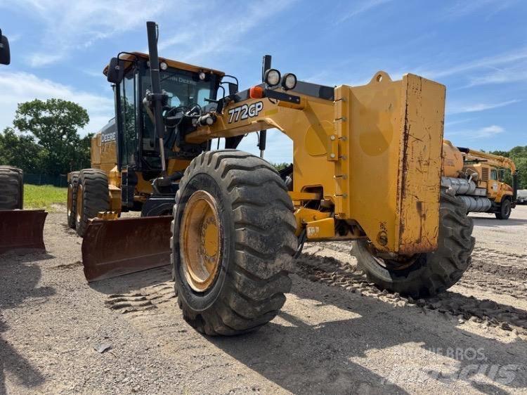 DEERE 772GP Równiarki