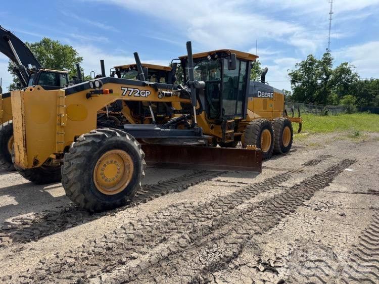 DEERE 772GP Równiarki