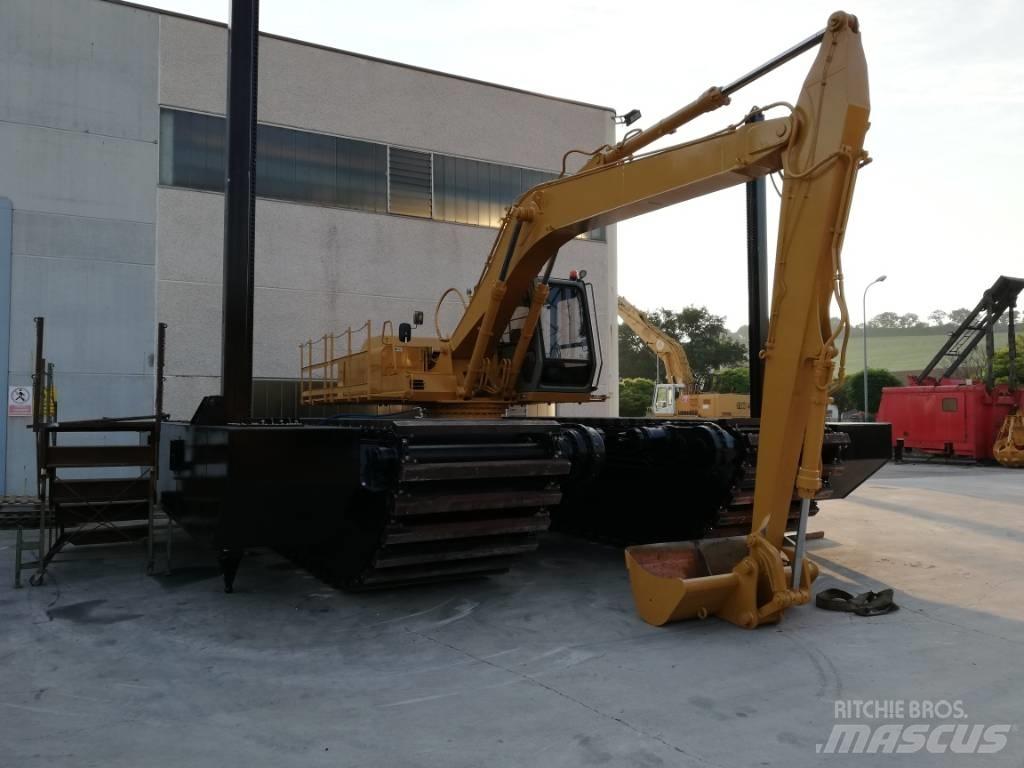 Hitachi MA 125 Koparki pływające - amfibie
