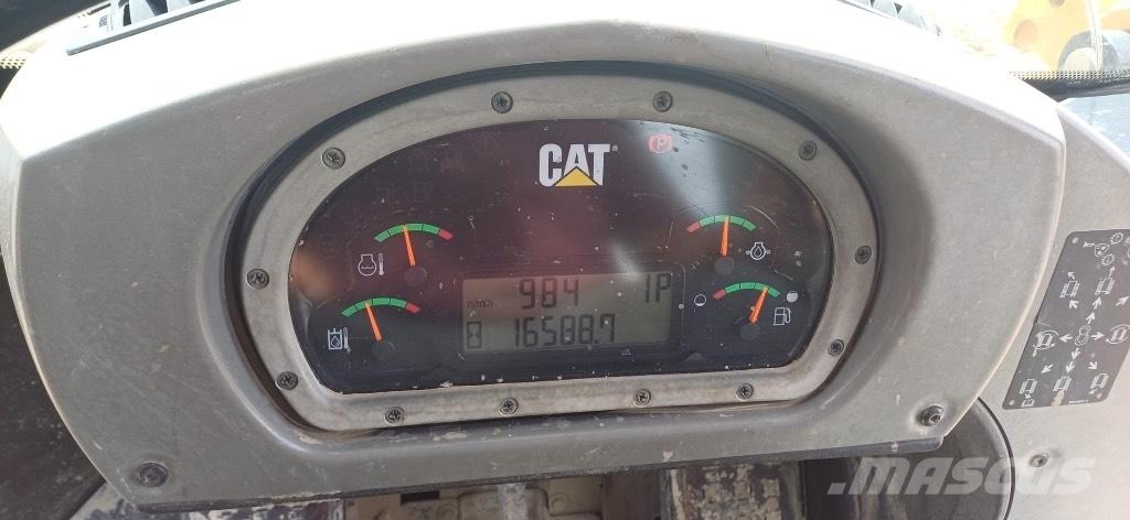 CAT 963 D Ładowarki gąsienicowe
