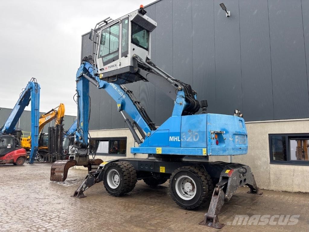 Fuchs MHL 320 D Koparki przeładunkowe