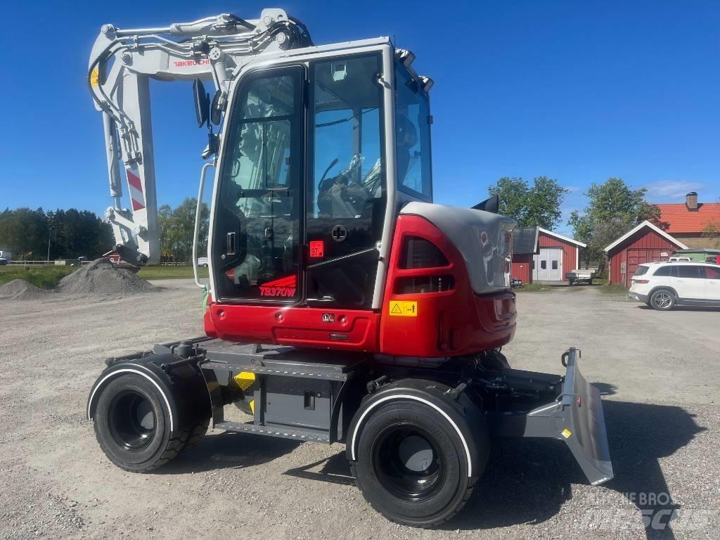 Takeuchi TB 370 W Koparki kołowe