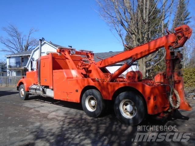 Western Star 4964B Samochody ratownicze pomocy drogowej