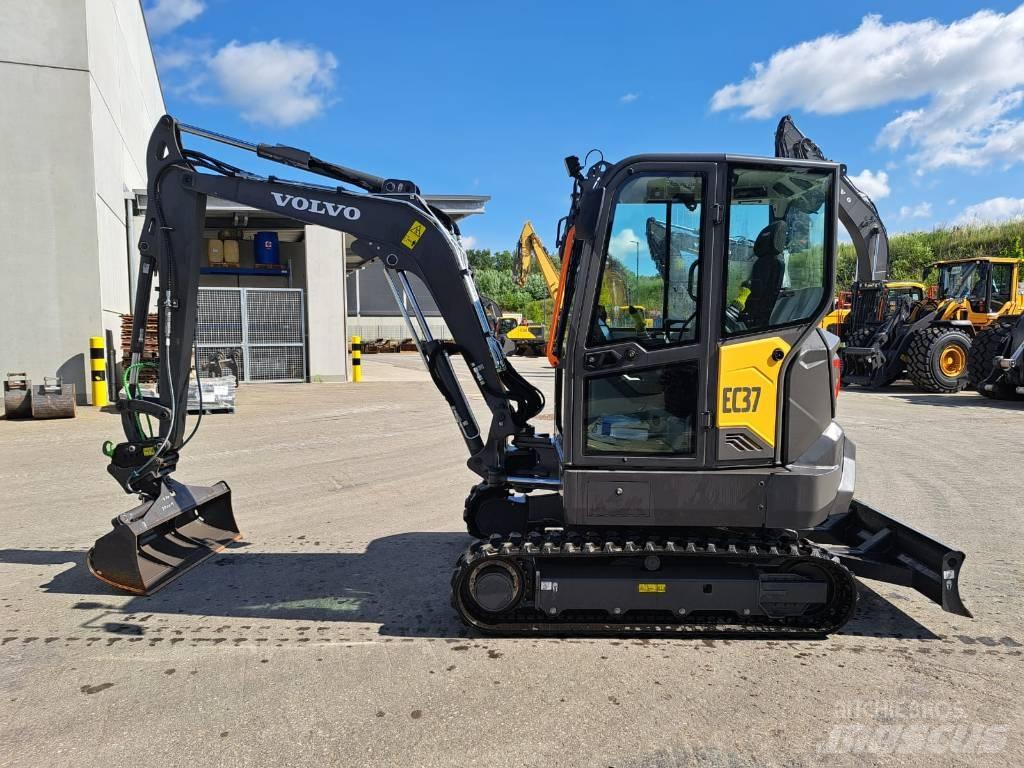 Volvo EC 37 F Minikoparki