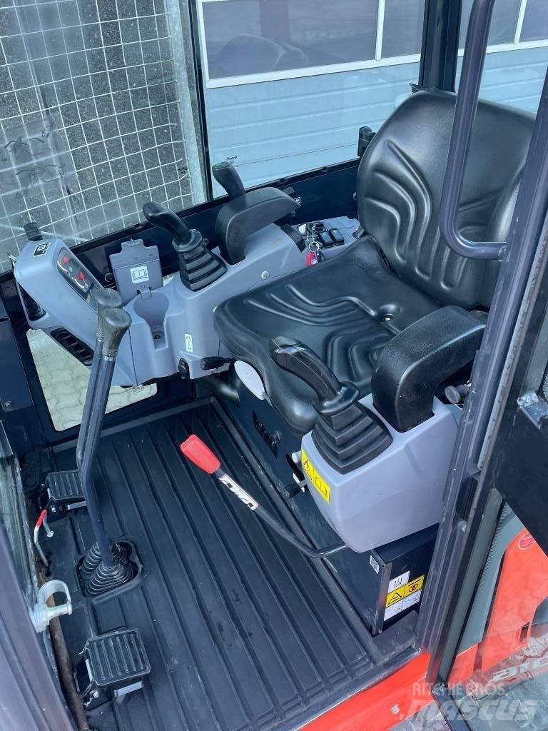 Kubota KX016-4 Minikoparki