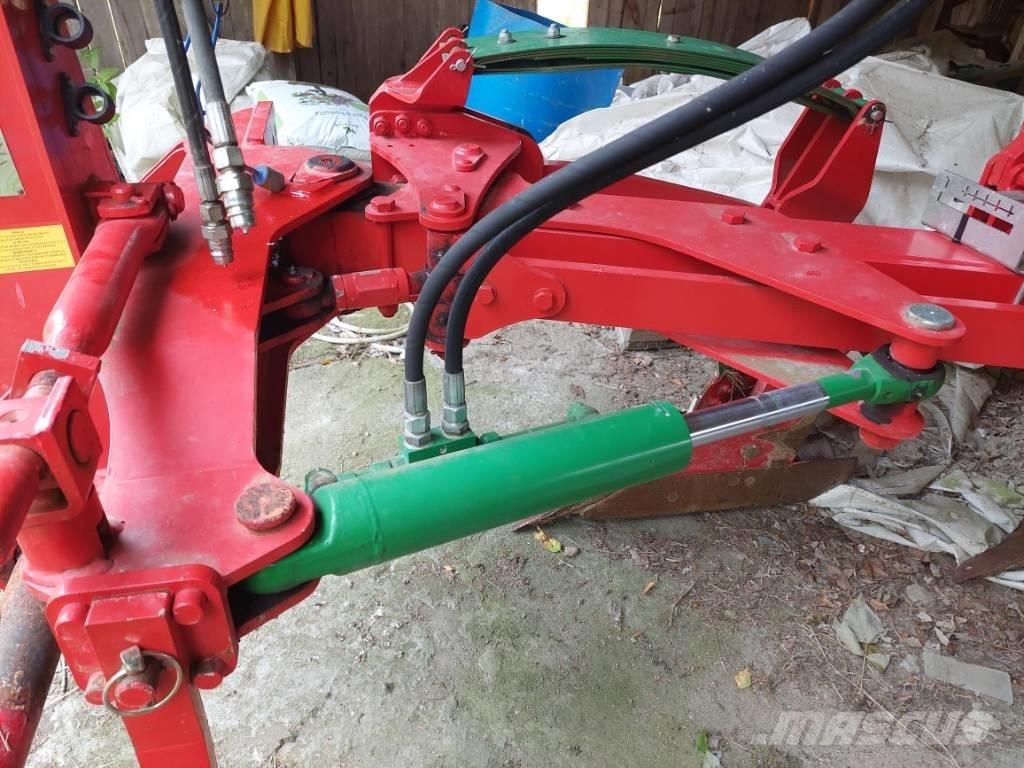 Unia TUR VARIO 5 R Pługi