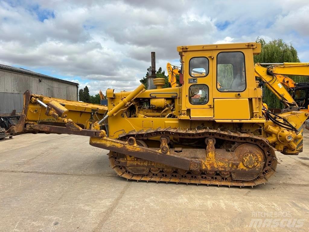 CAT D 6 D Spycharki gąsienicowe