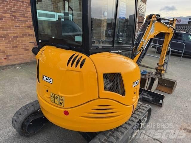 JCB 8025 ZTS Minikoparki