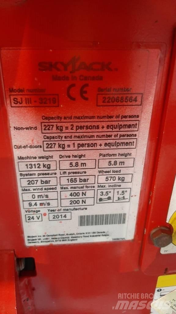 SkyJack SJIII 3219 Podnośniki nożycowe