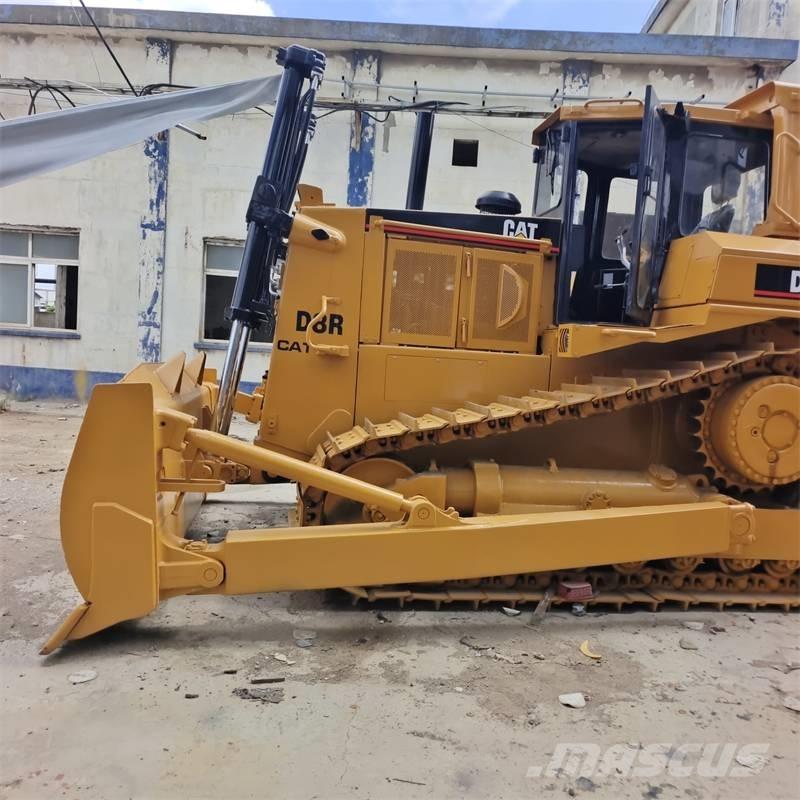 CAT D 8 R Spycharki gąsienicowe