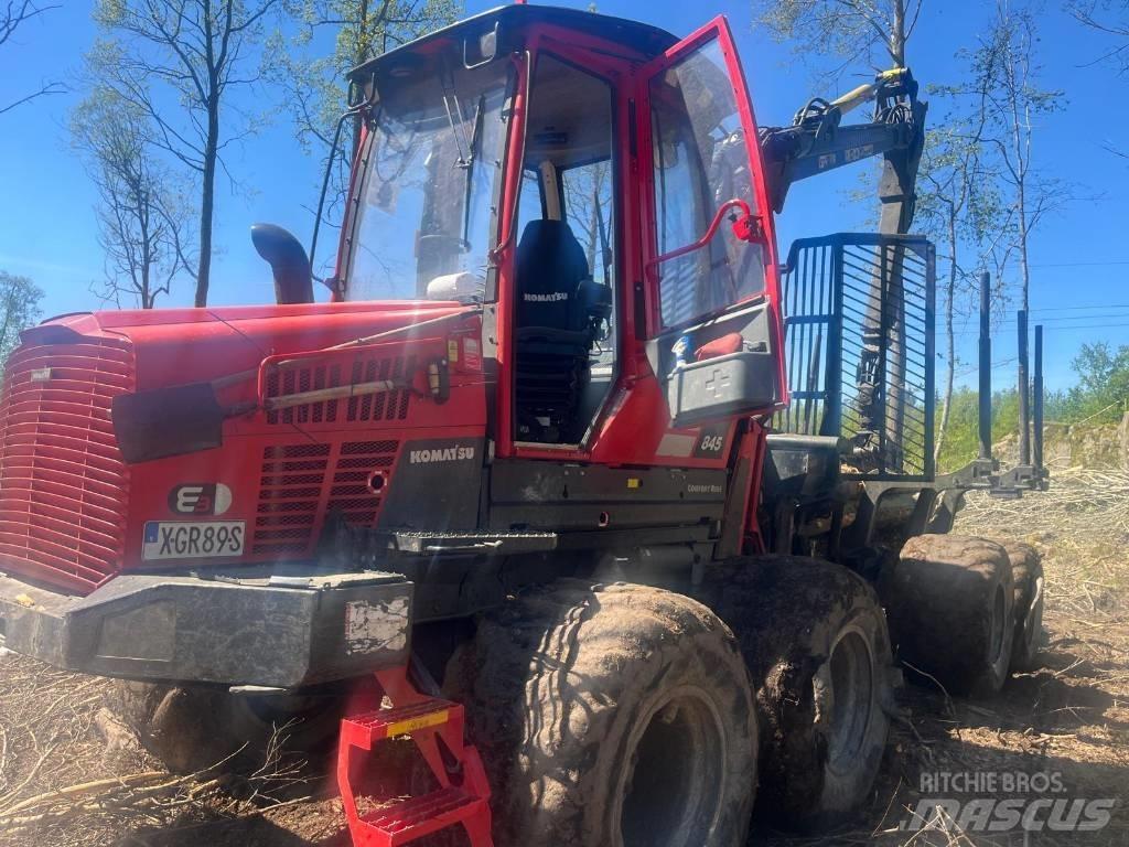 Komatsu 845 Forwardery