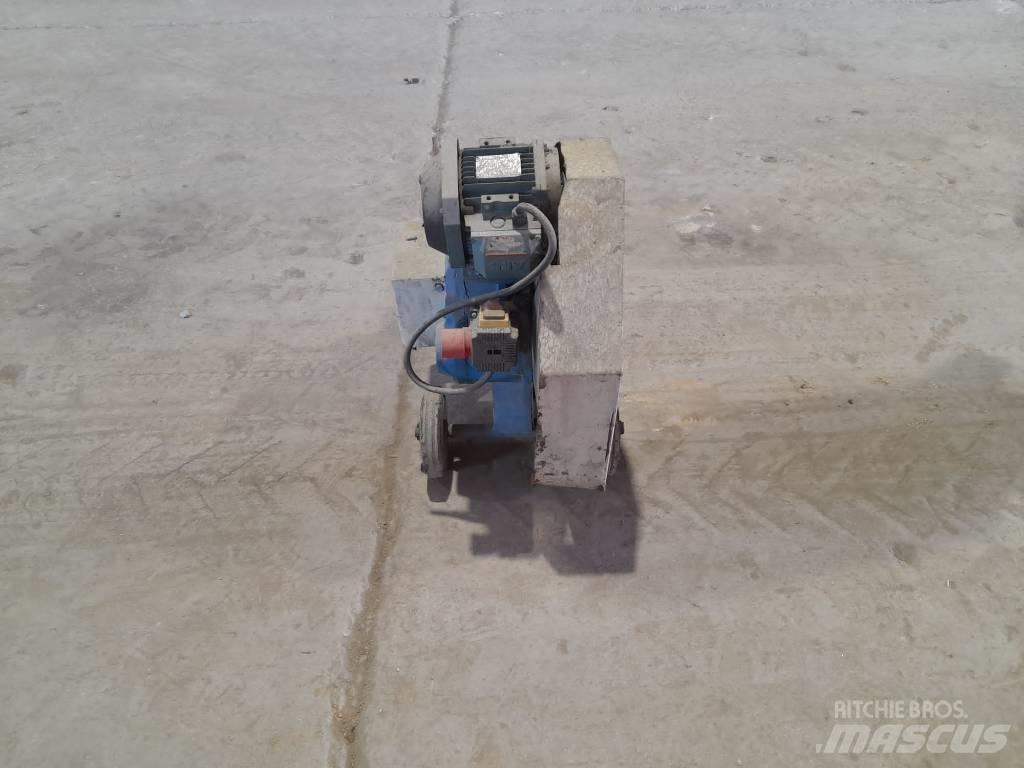 Alba C32L Maszyny budowlane - Inne