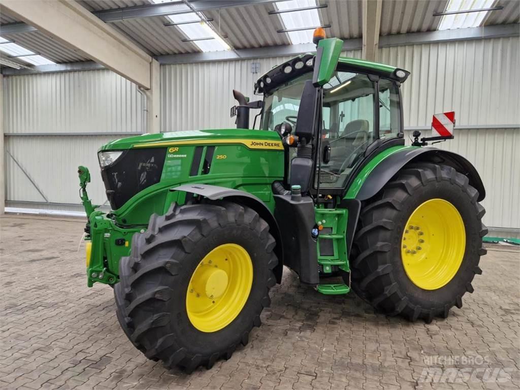 John Deere 6R 250 Ciągniki rolnicze