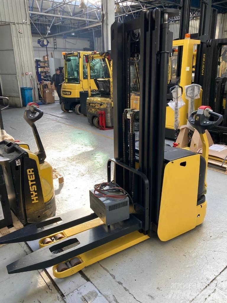 Hyster S 1.6 Wózki widłowe unoszące z dyszlem