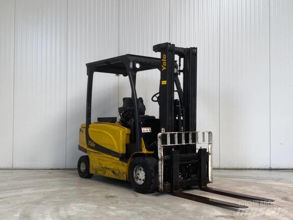 Yale ERP35VL Wózki elektryczne