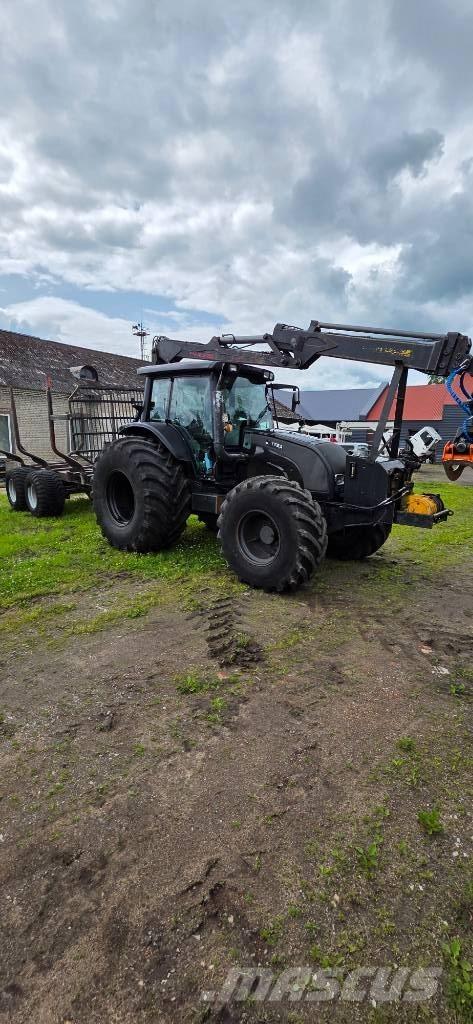 Valtra N 101 HT Skidery