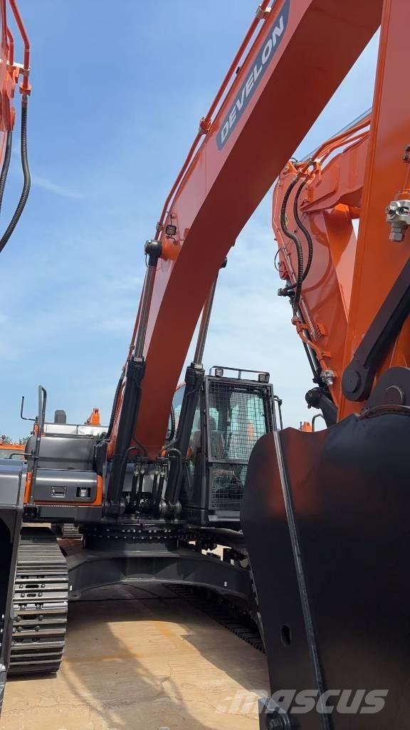 Develon DX 360LCA-7B Koparki gąsienicowe