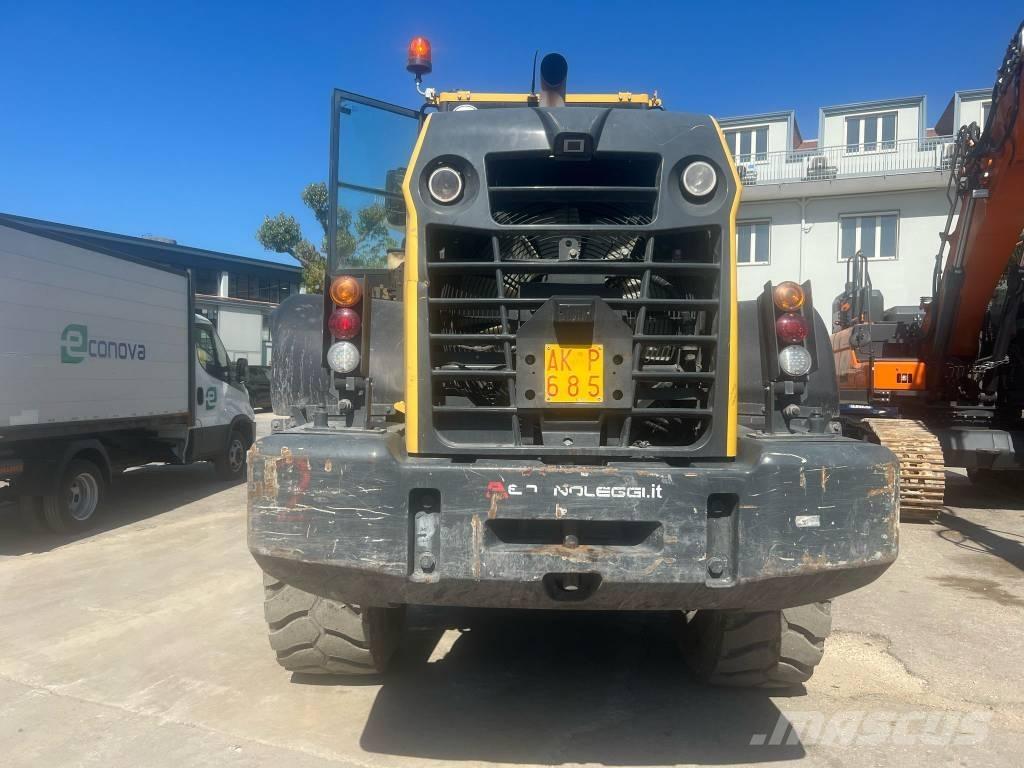 Komatsu WA 320-8 Magazynowanie - Inne