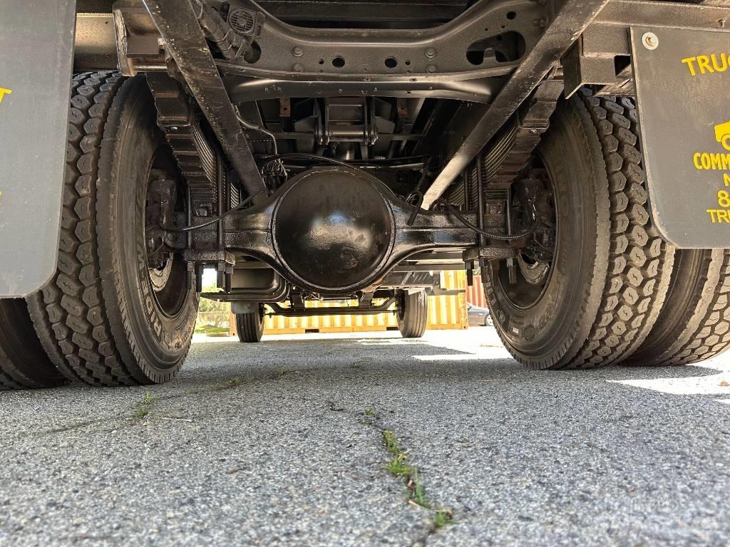 Ford F 650 SD Maszyny rolnicze - Inne