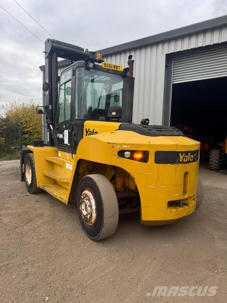 Yale GDP120 Wózki Diesla