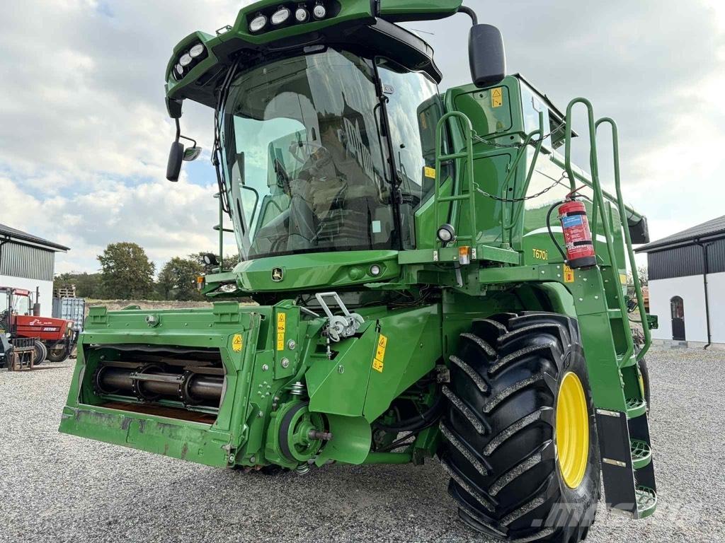 John Deere T 670 i Kombajny zbożowe