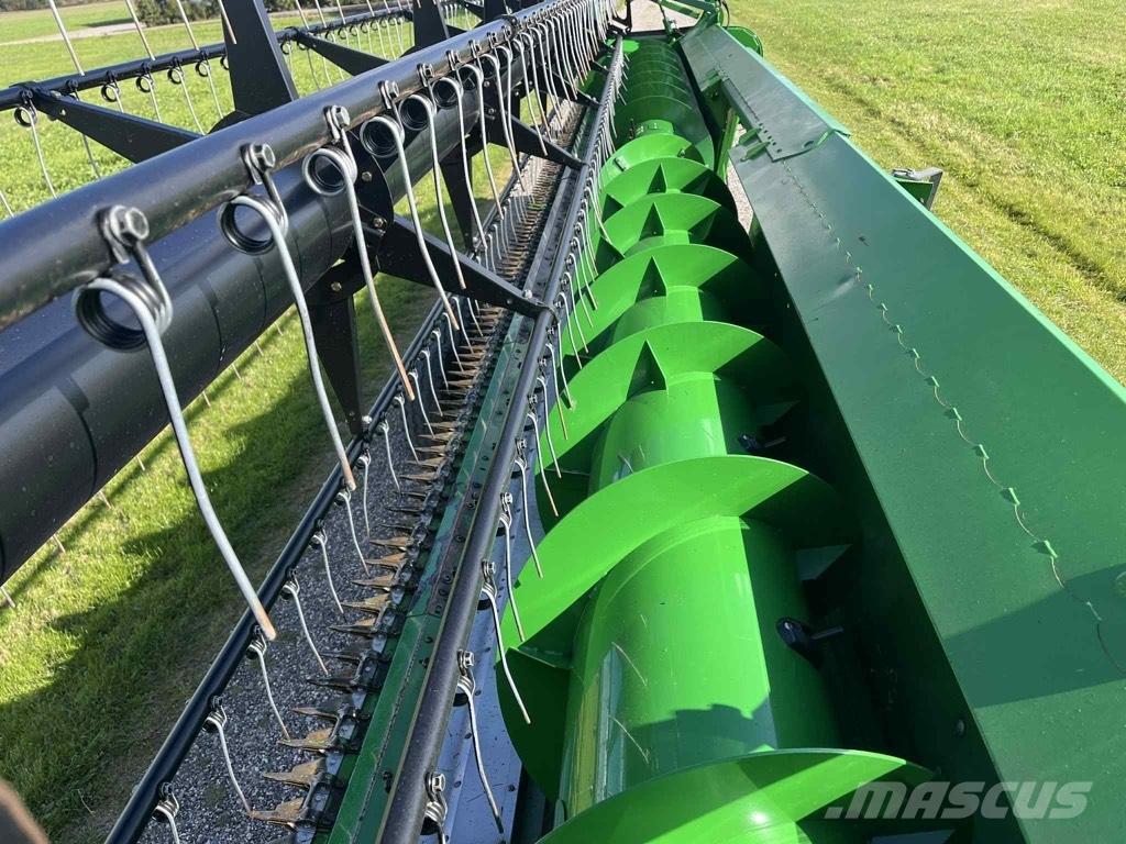 John Deere T 670 i Kombajny zbożowe