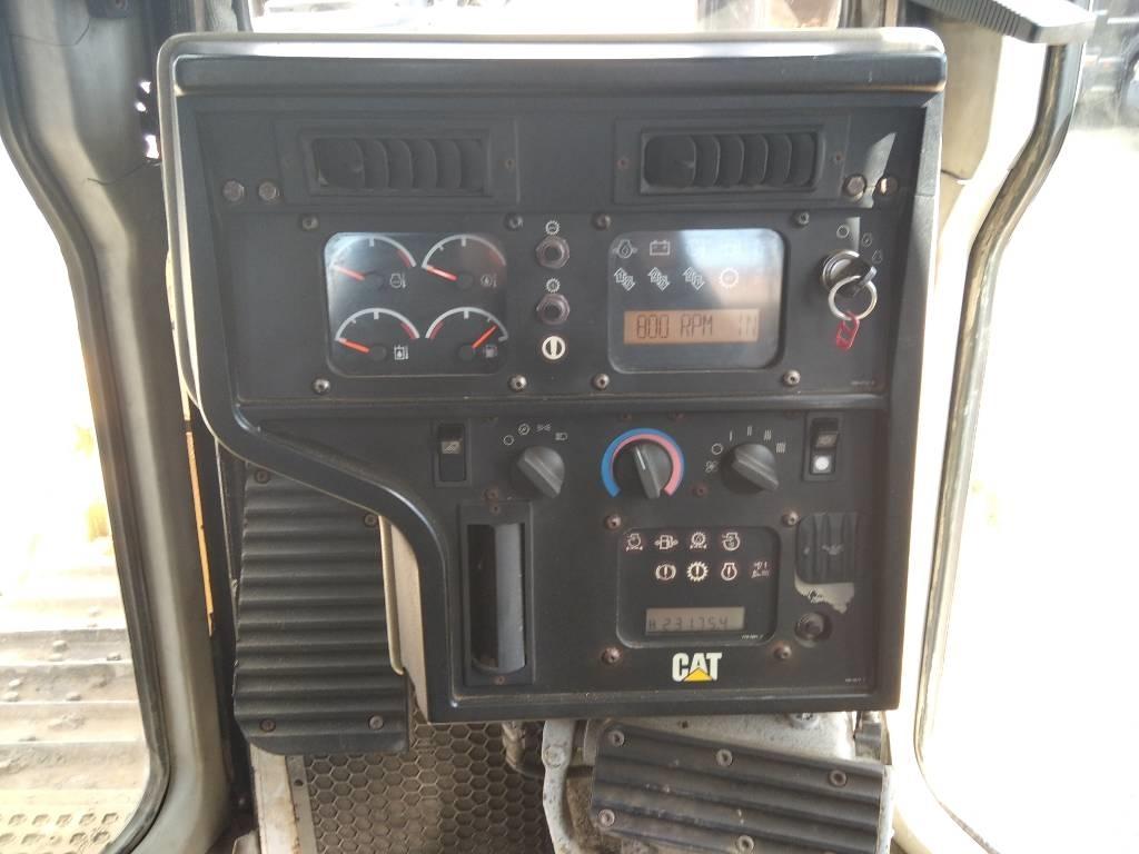 CAT D 6 R LGP Spycharki