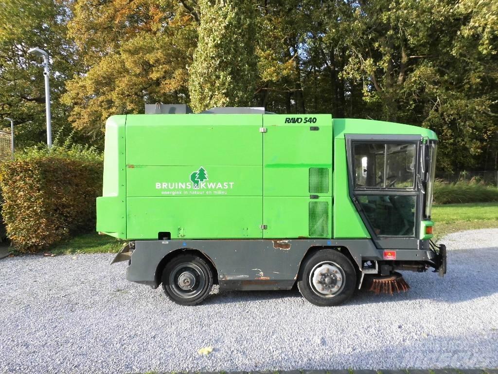Ravo 540 Zamiatarki - Zgarniarki - Odśnieżarki