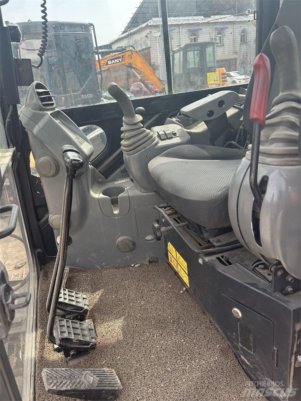 Hitachi ZX55 Minikoparki