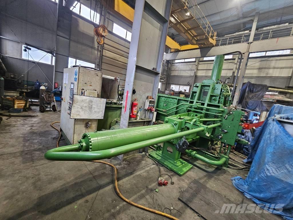  Henschel 30 x 30 Prasy przemysłowe