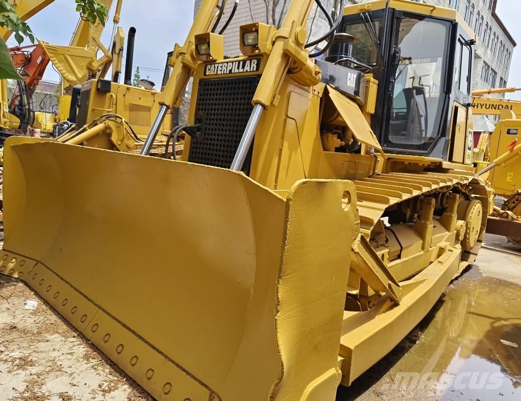 CAT D 7 G Równiarki