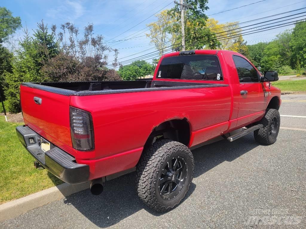 Dodge Ram 2500 Pick-upy / Pojazdy z otwieranymi burtami