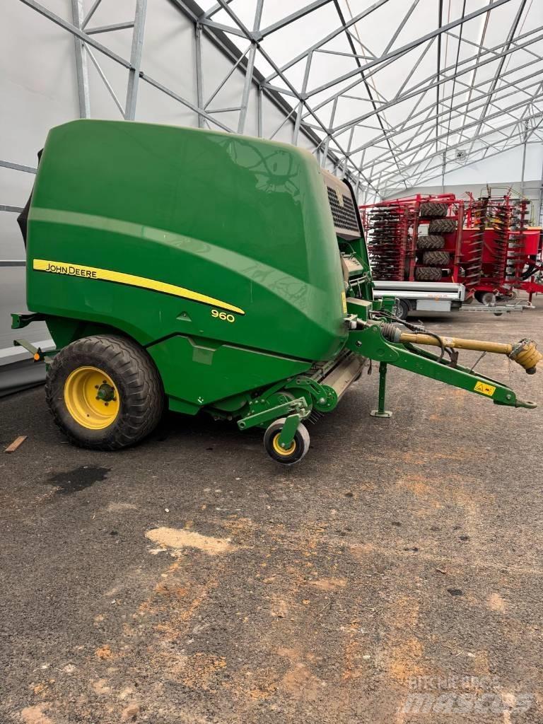 John Deere 960 Prasy zwijające