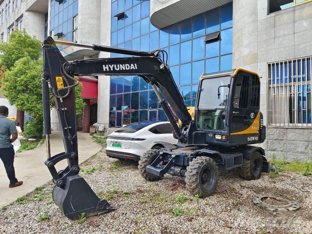CAT R60W Koparki kołowe