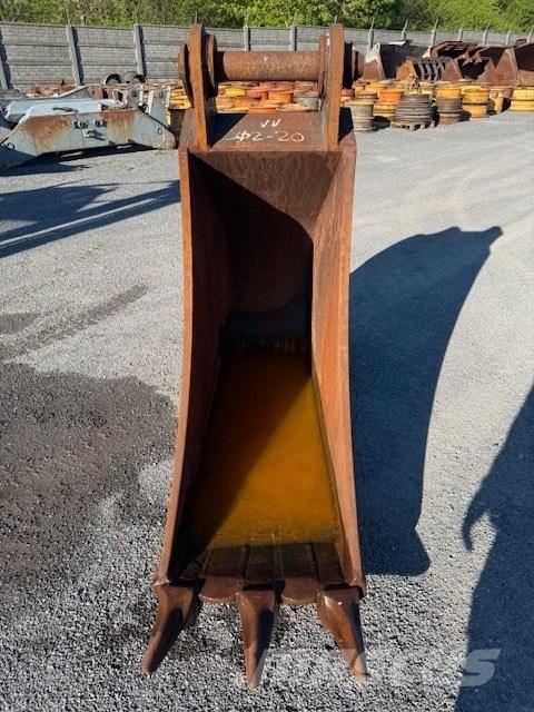 CAT 323 USED BUCKET Łyżki do koparek
