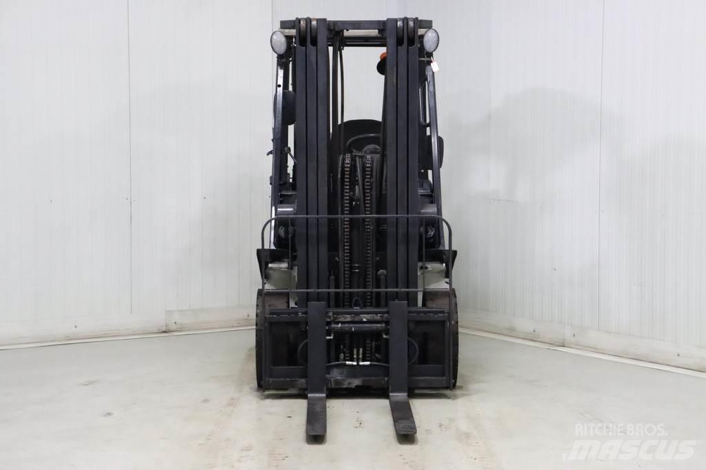Nissan U1D2A20LQ Wózki LPG