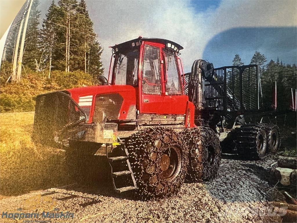 Komatsu 895 Forwardery