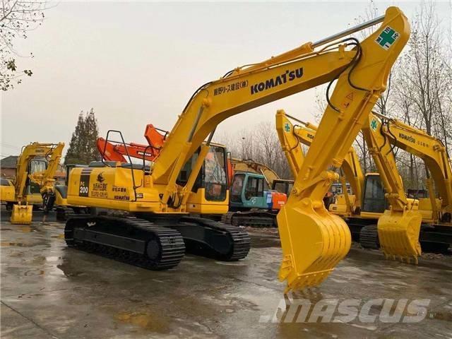 Komatsu PC200-7 Koparki gąsienicowe