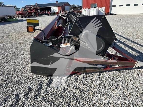 Case IH 1020 Głowice ścinkowe